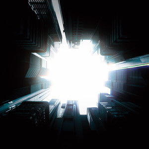 美女脱了个精光露出奶头屁吻
